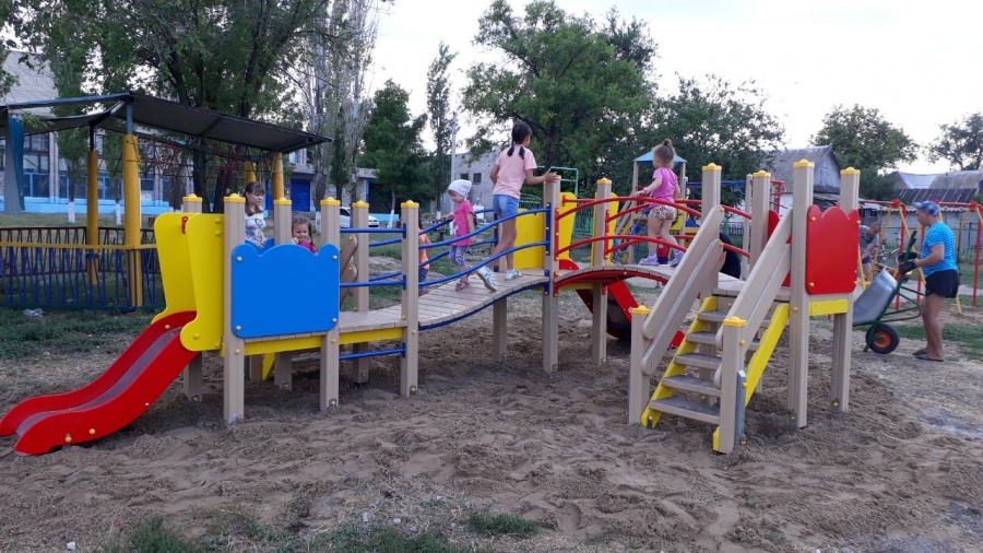 Обновление детских площадок